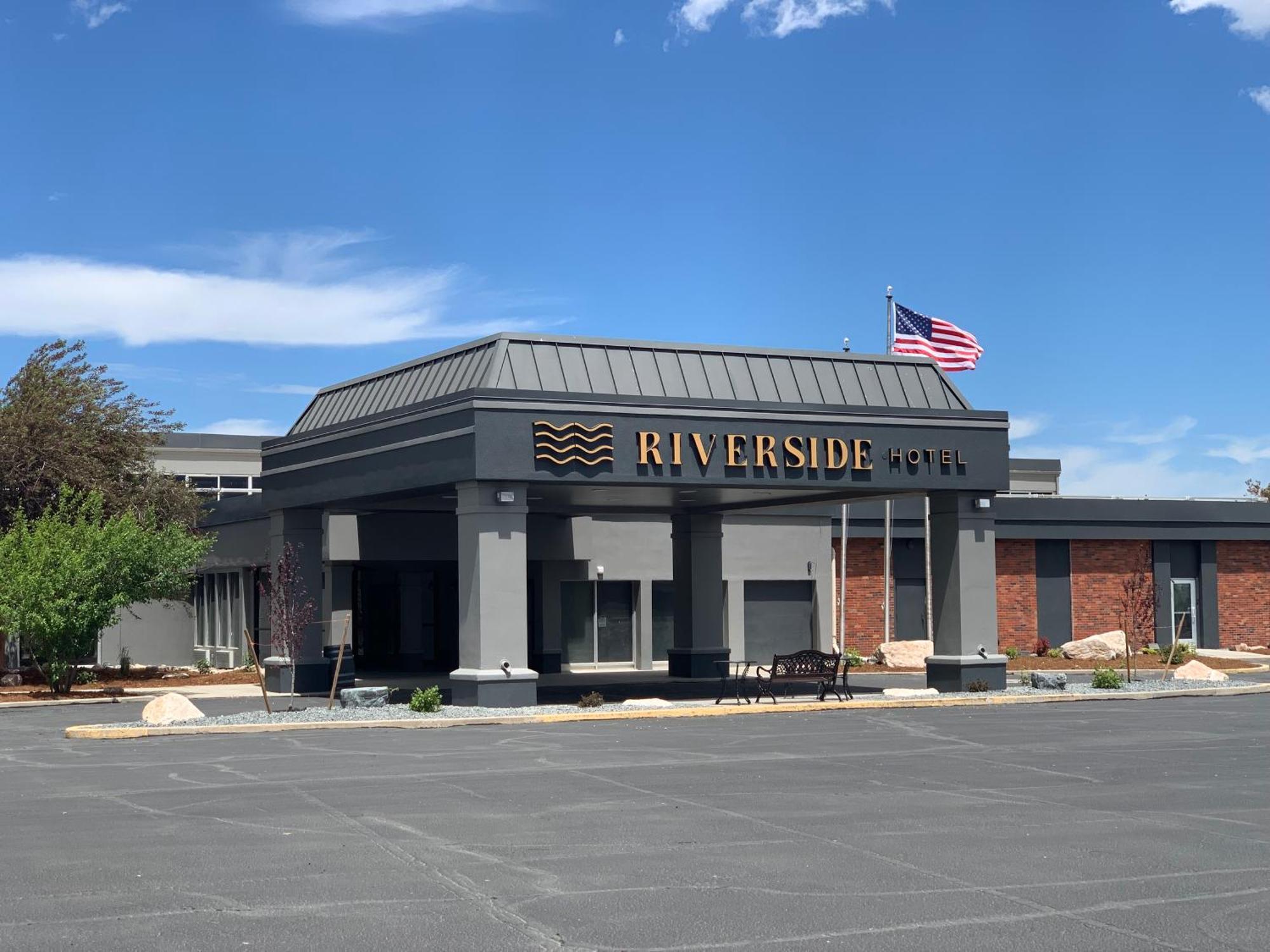 Riverside Hotel Casper Exterior photo